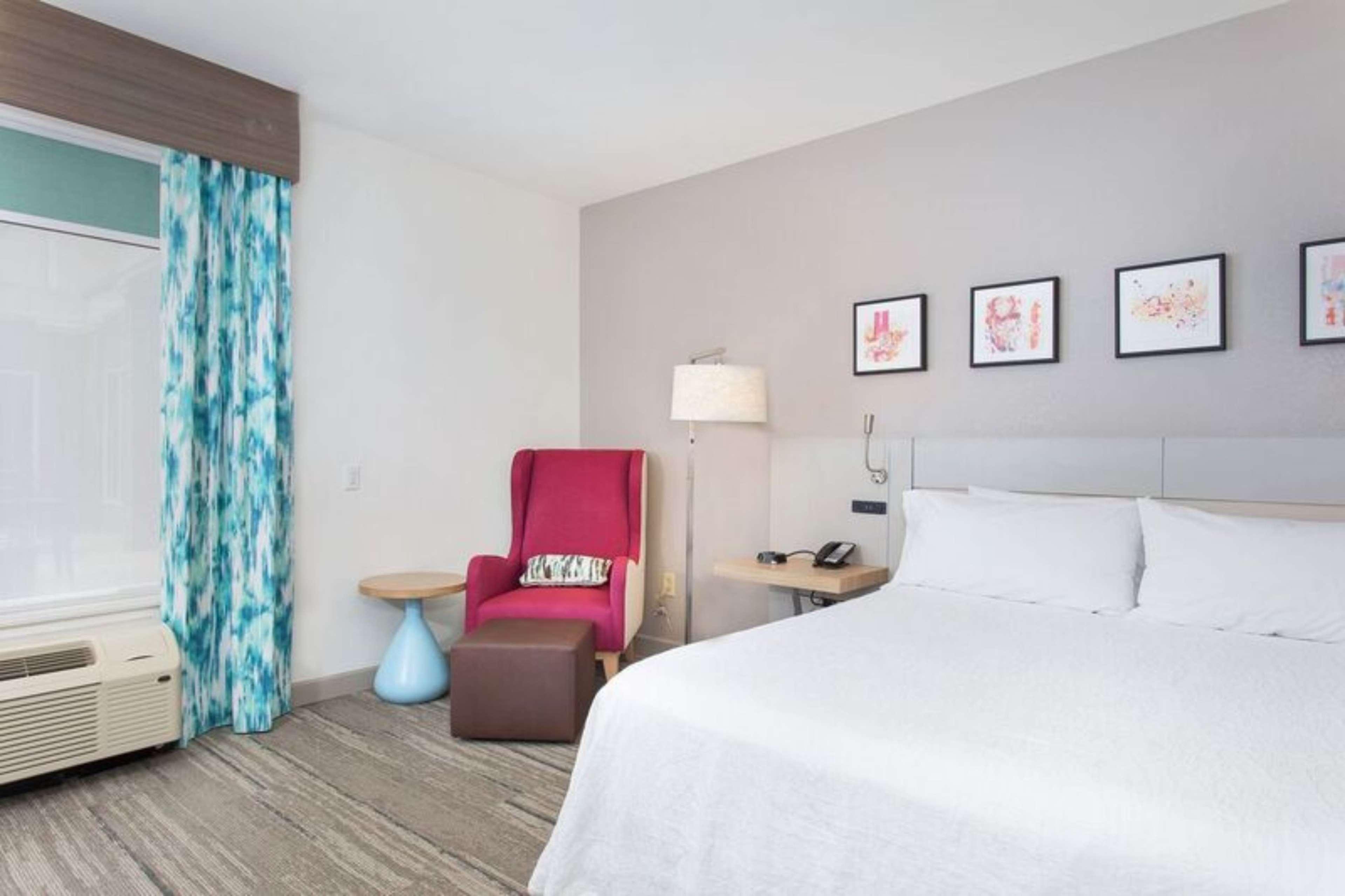 Hilton Garden Inn Knoxville West/Cedar Bluff Экстерьер фото