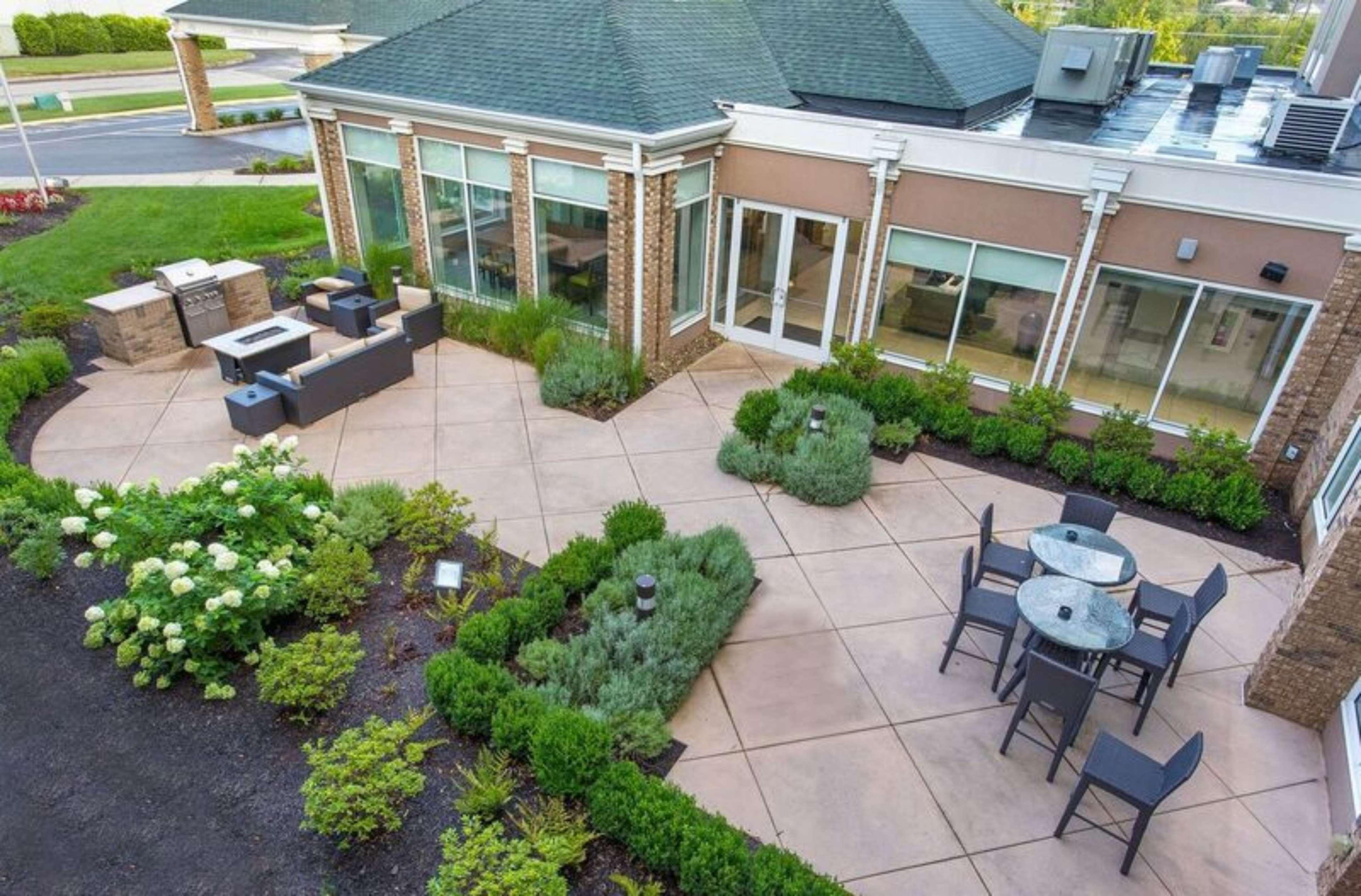 Hilton Garden Inn Knoxville West/Cedar Bluff Экстерьер фото